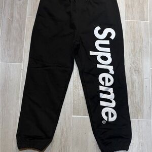 Black Supreme Sweatpants - Size L
